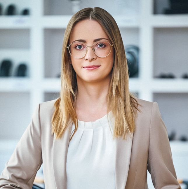 Martyna Purgał Sales Backup Specialist MBL Team